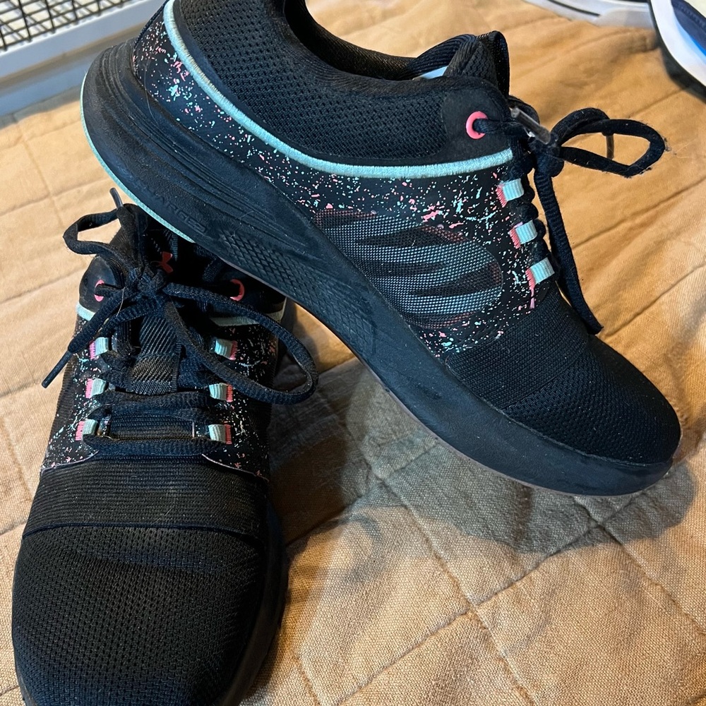 Under Armour Women's Black and Pink Shoes